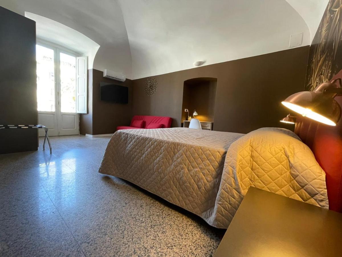 Cconforthotels R&B Central Rooms Барі Екстер'єр фото